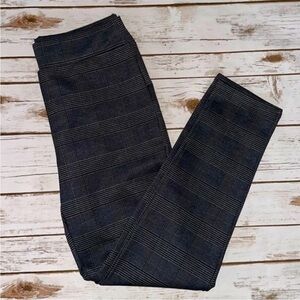 Houndstooth Pull On Dress Pants